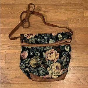 Vintage carpet bag